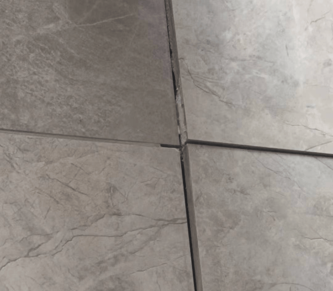 地面瓷砖空鼓的原因有哪些(地面瓷砖空鼓会造成什么问题) 地面瓷砖空鼓的原因有哪些(地面瓷砖空鼓会造成什么问题)